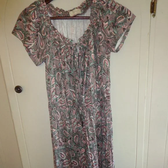 BRAND NEW Wrap Paisley Dress 2 Dusty Rose Short Raglan Sleeves Scoop Tie Neck - Picture 1 of 16